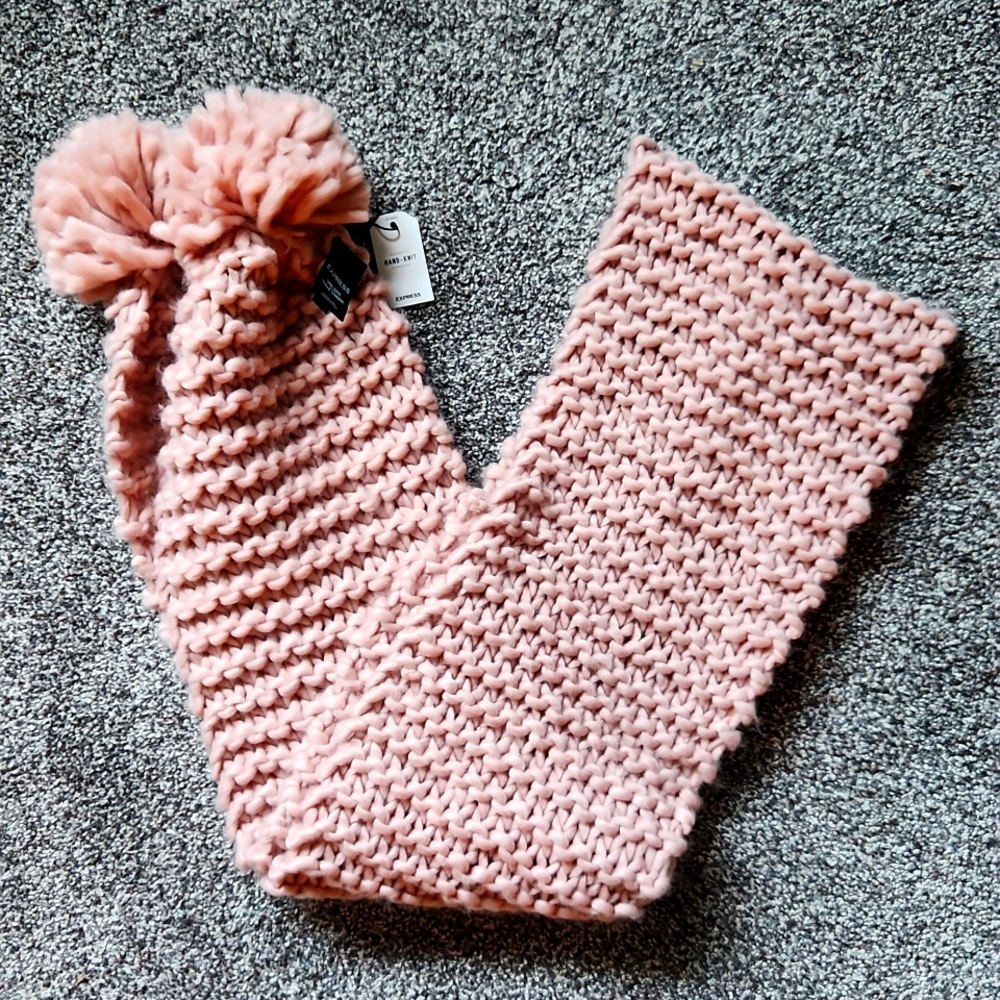 Express Hand Knit Scarf